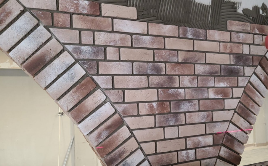 Декоративный кирпич Leonardo Stone Лион 210*65*12 мм 0,82 м2/уп 333