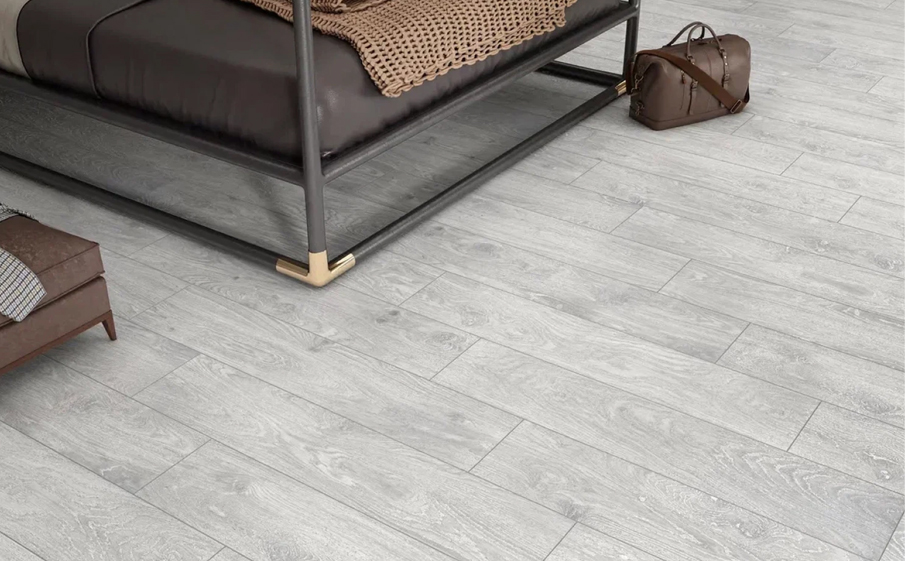 Керамогранит Avroria Caldera, grey (светло-серый), 1200*200*10 мм