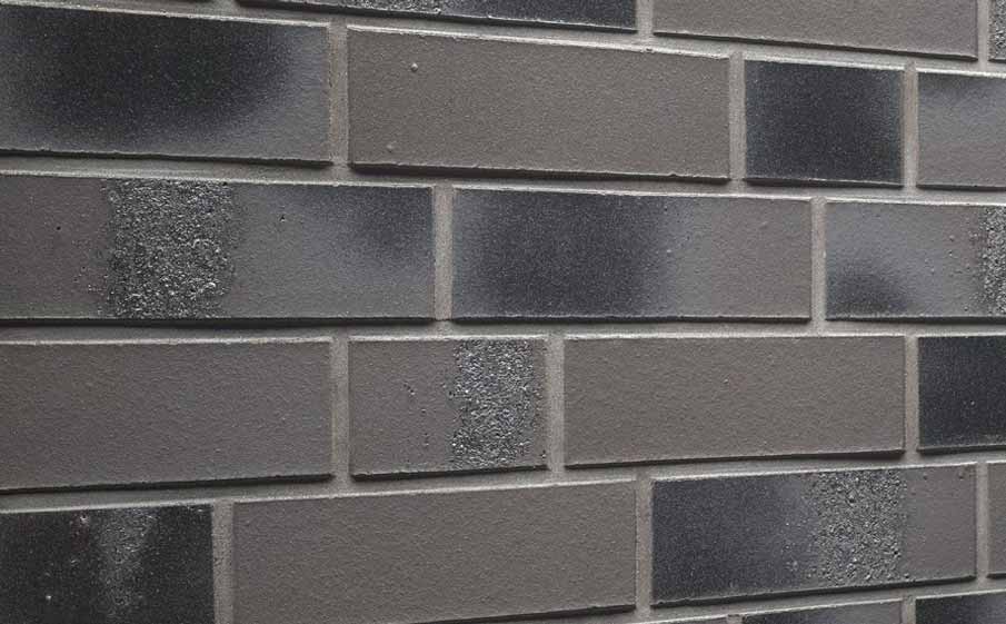 Клинкерная плитка под кирпич Feldhaus Klinker NF 14 R567 carbona anthrazit bluastro 240*71*14 мм