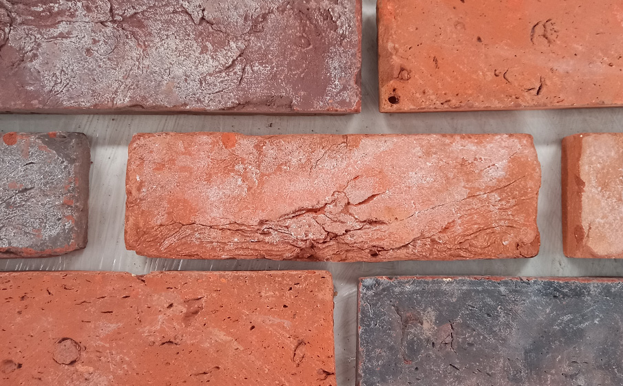 Плитка под кирпич Decorcera Red Handmade Old Looking, 215*65*18 мм