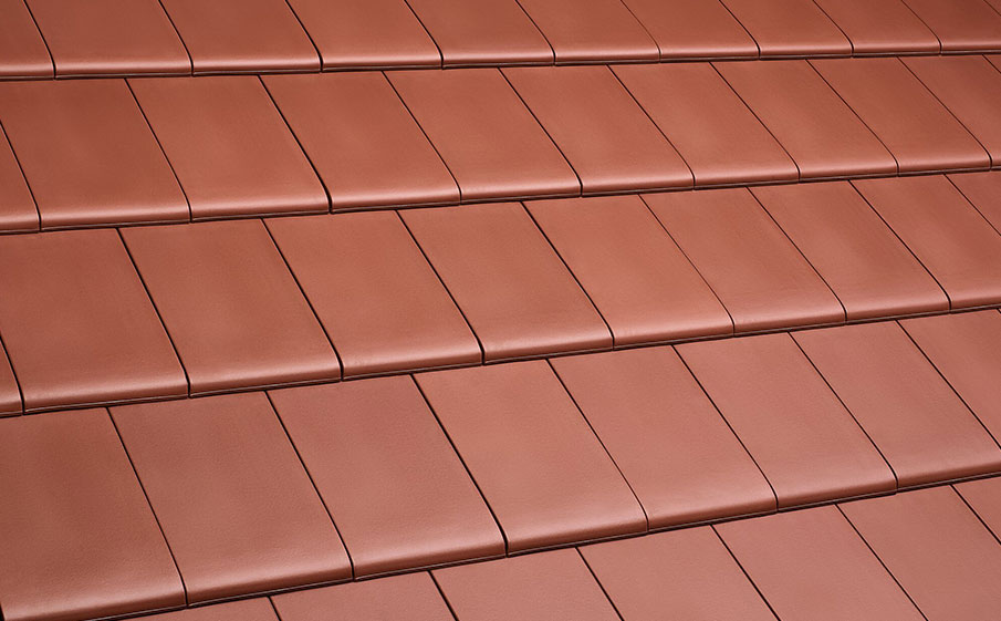Керамическая черепица рядовая ERLUS Linea, Rot Sinterbrand (красный классический ангоб)
