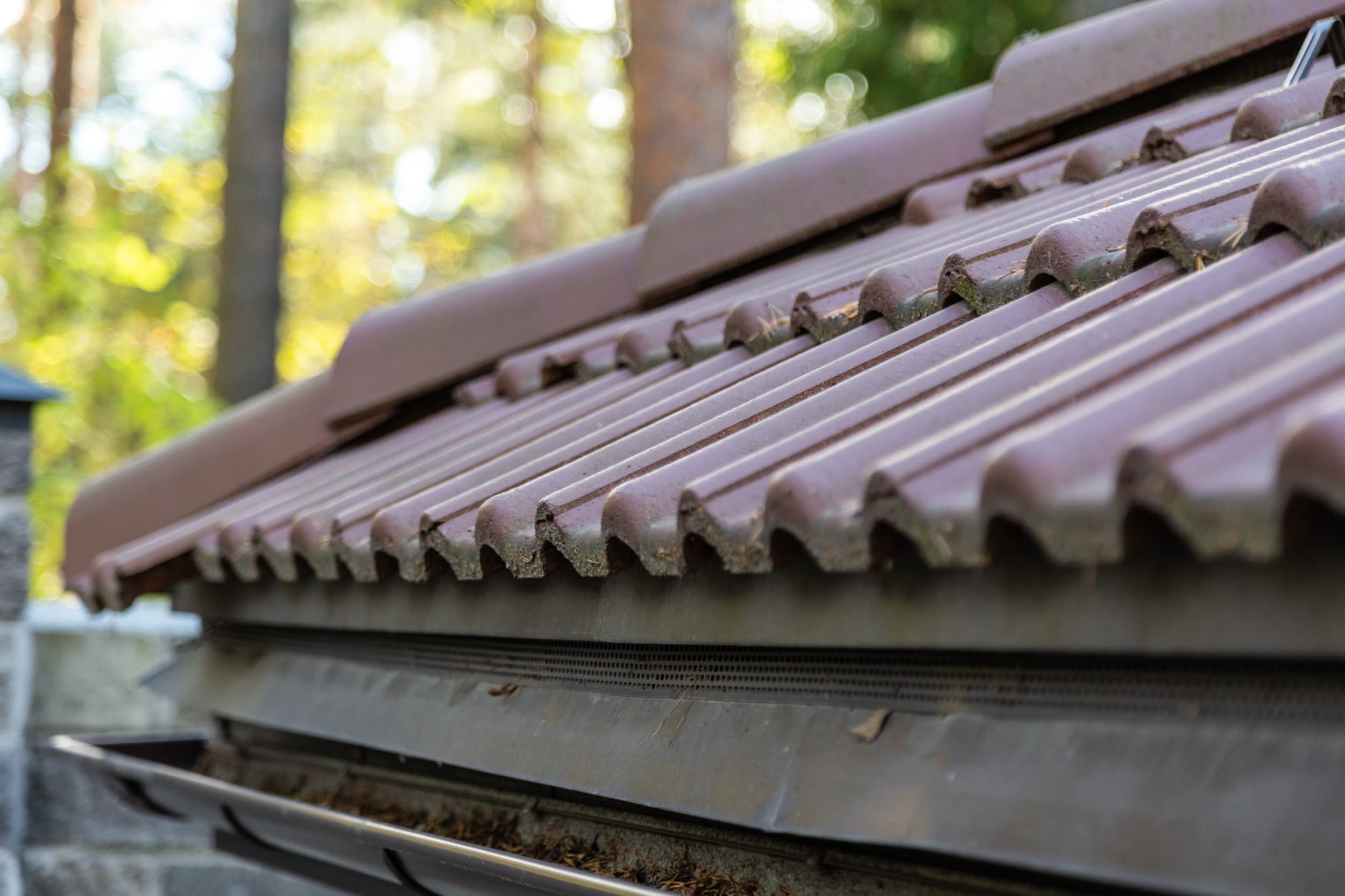 Цементно-песчаная черепица BRAAS Франкфурт, коричневая