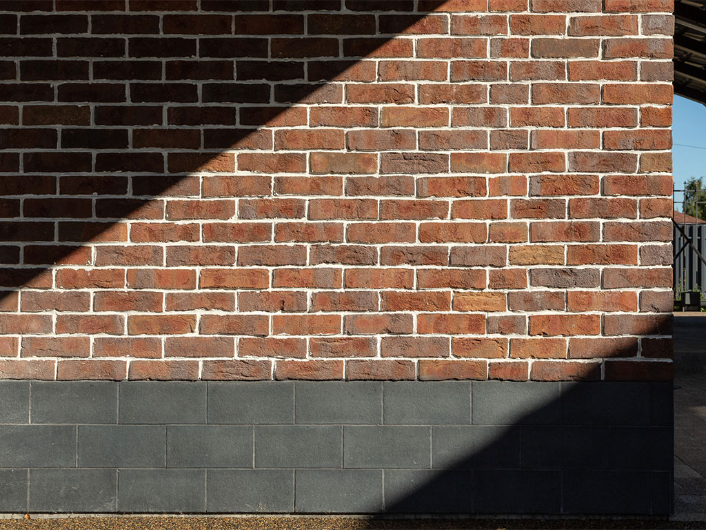 Плитка Roben Formback Buntgeflammt, 240*71*14 мм