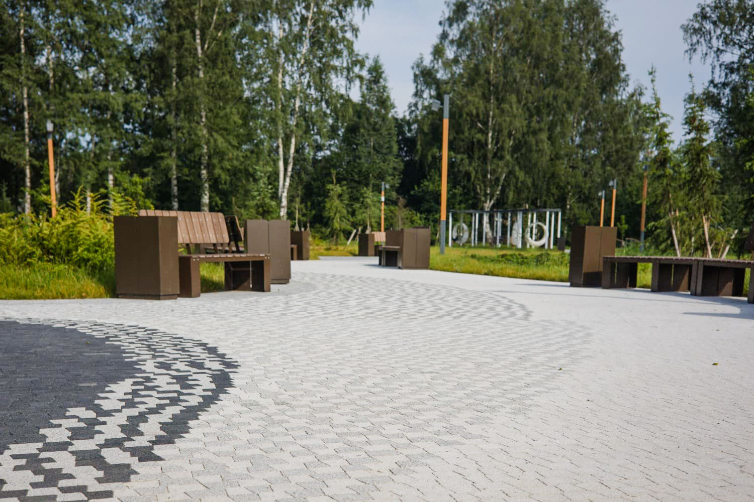 Плитка тротуарная Антик Б.3.А.6 стоунмикс белый с черным, комплект 5 шт, толщина 60 мм