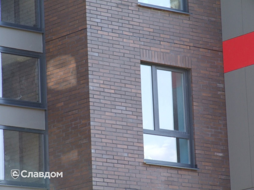 Жилой комплекс с облицовкой кирпичом Terca Terra гладкий