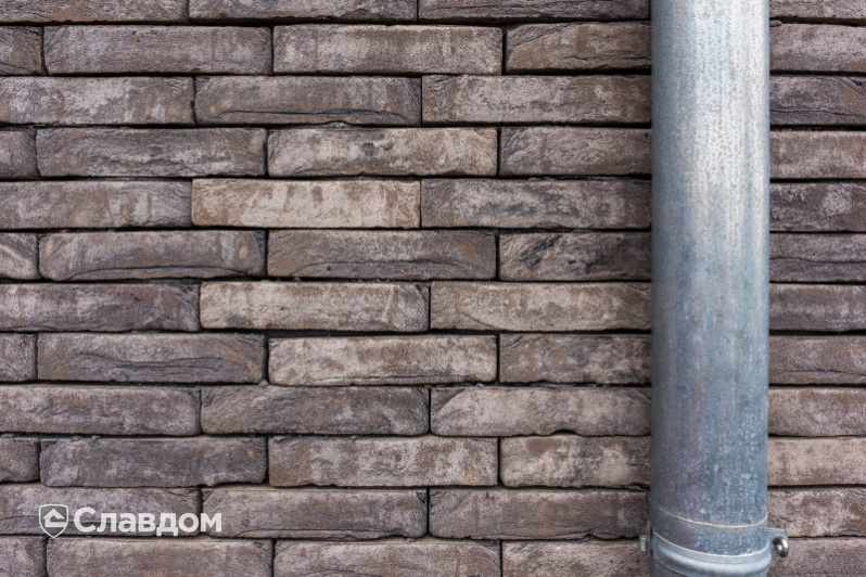 Здание школы с облицовкой кирпичом Terca Iluzo Grijs-zwart