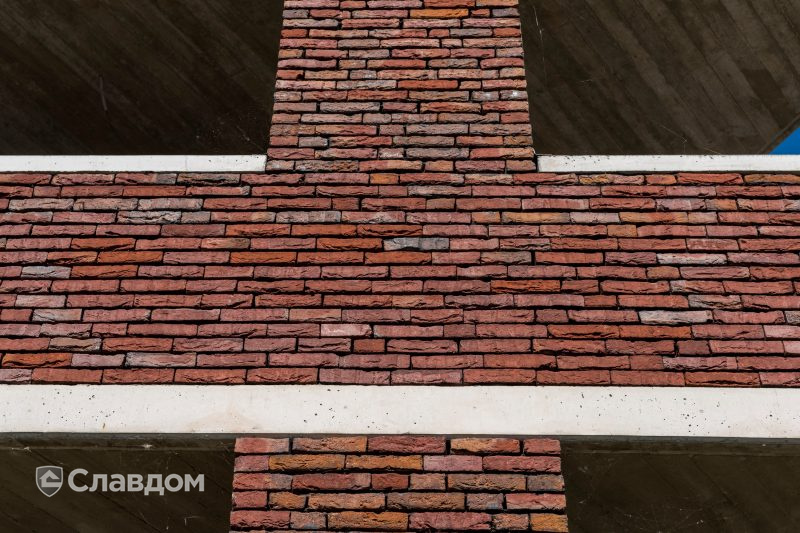 Жилой комплекс в Баттеле с облицовкой кирпичом Terca Paarsblauw