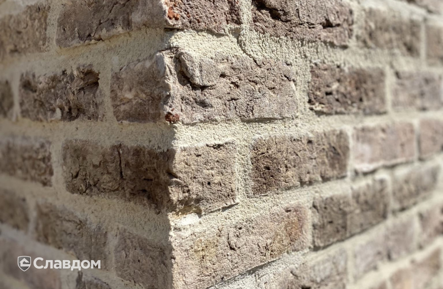 Забор в г. Ростов из кирпича RIGHTBRICK Виллем