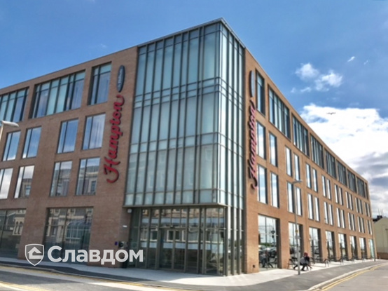 Отель сети Hampton by Hilton с облицовкой кирпичом ручной формовки MUHR Nr 97 Sevilla