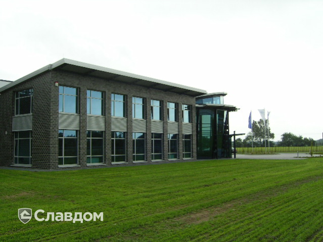 Офисное здание с облицовкой кирпичом Terca Westminster