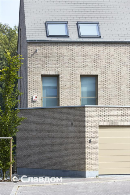 Двухэтажный частный дом с облицовкой кирпичом Terca Prata Genuanceerd