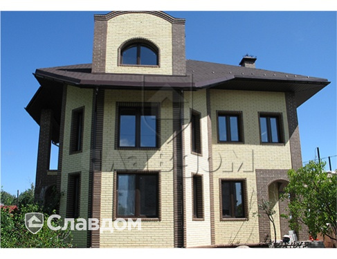 Частный коттедж с облицовкой Terca Terra и Safari