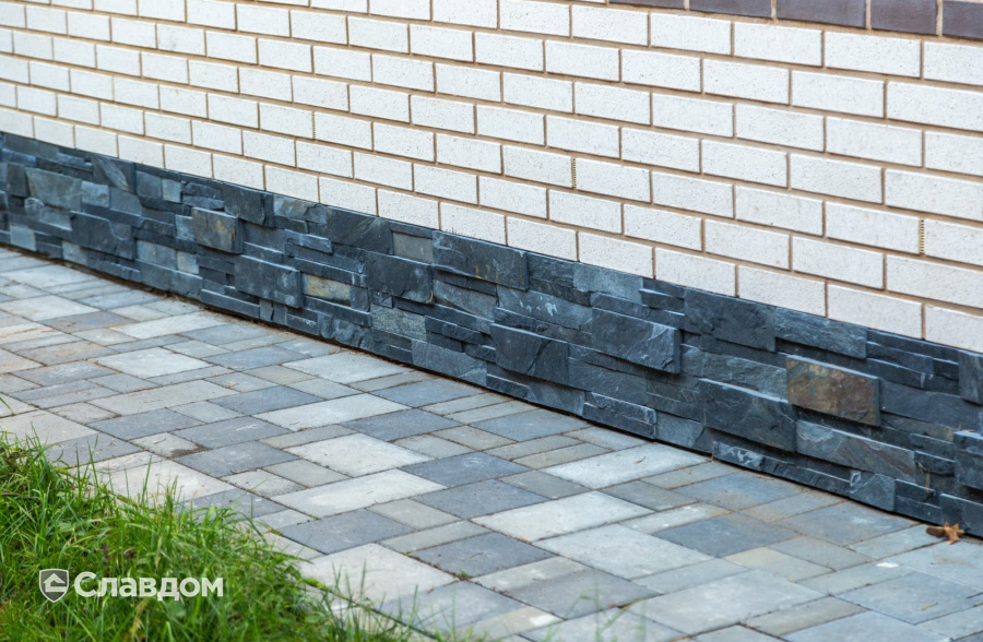 Частный дом в Ленинградской области с облицовкой кирпичом Terca 