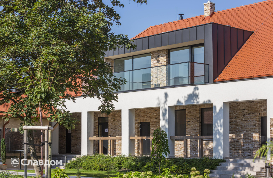 Ресторан с применением керамического кирпича ENGELS HANDFORM Barnsteen