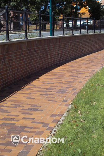 Тротуар с применением клинкерной брусчатки Penter Mediterrano