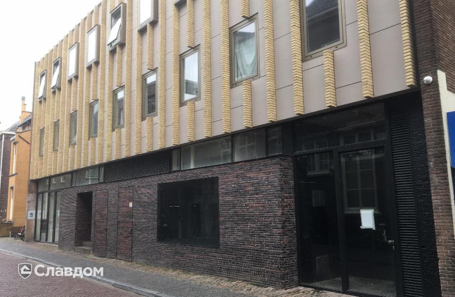 Жилой дом в Утрехте с облицовкой кирпичом Terca Wasserstrich Special E1