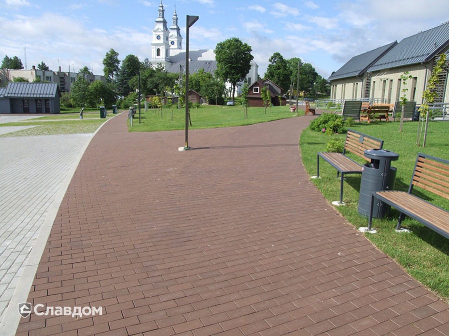 Пешеходная зона с применением брусчатки Penter Baltic Klinker Pavers Braun