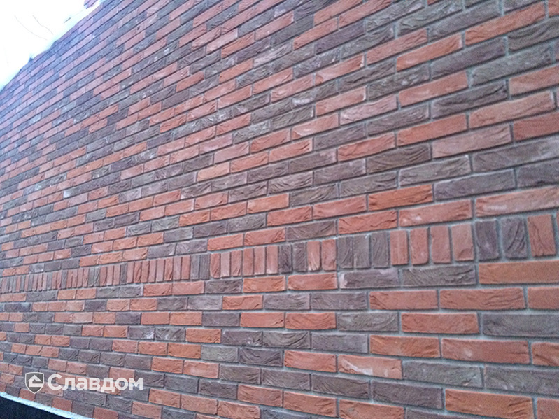 Здание с облицовкой из кирпича Донские зори Танаис