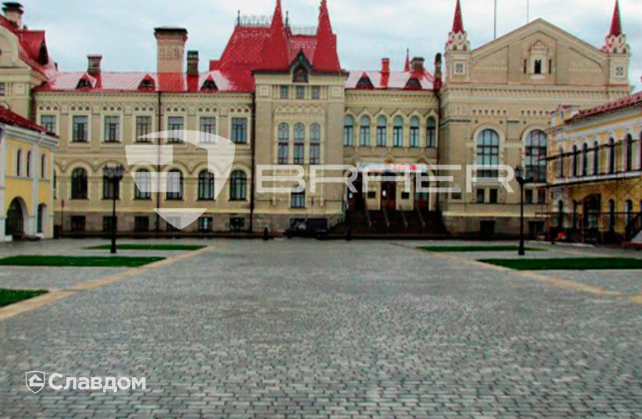 Центральная площадь города Рыбинск вымощенная тротуарной плиткой BRAER