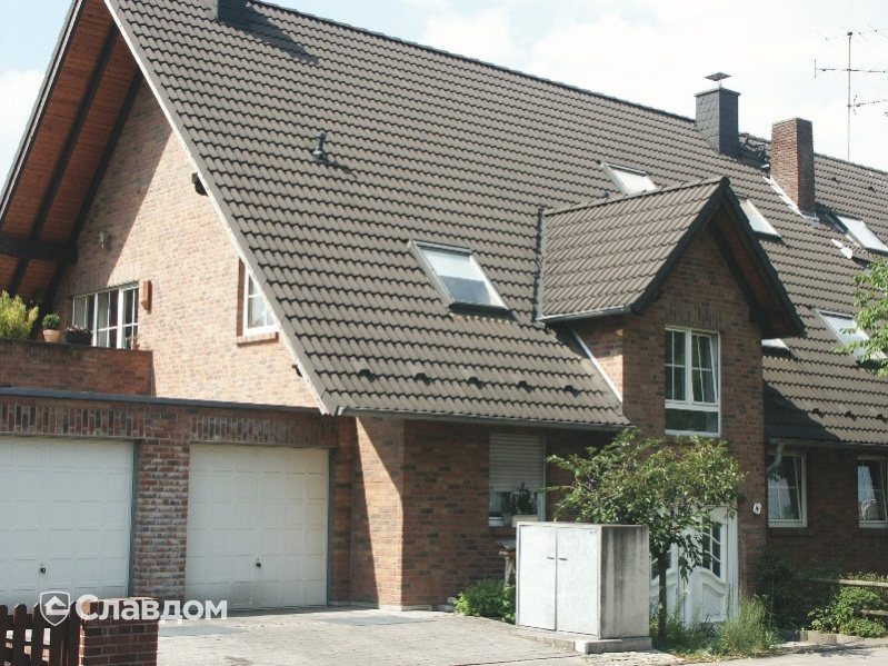 Коттедж с облицовкой кирпичом Terca Olm-Orme в Дюссельдорфе