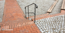 Лестница и дорожка с применением брусчатки Vandersanden Zittau