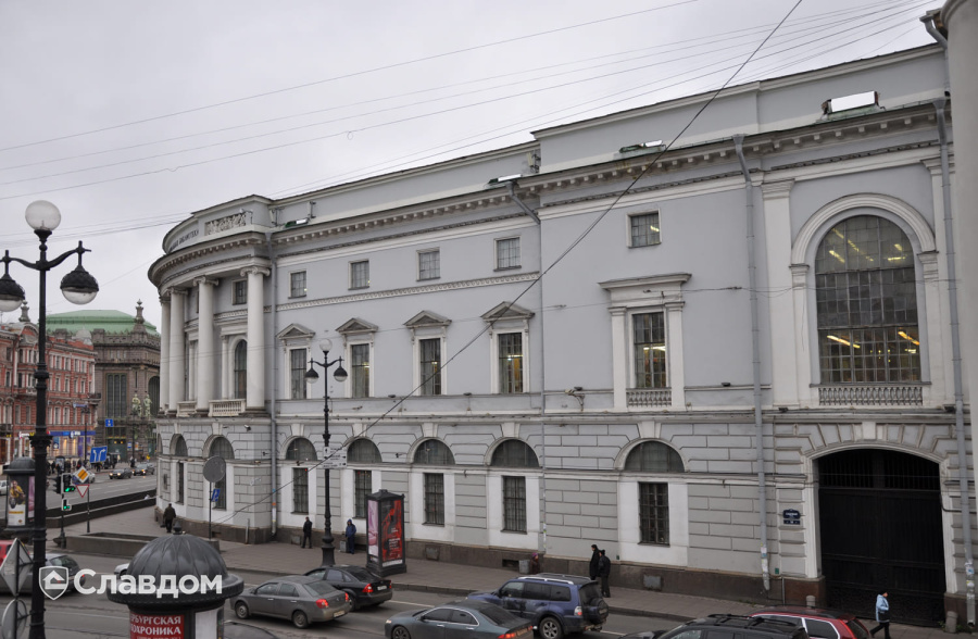 Главное здание Российская Национальная библиотеки