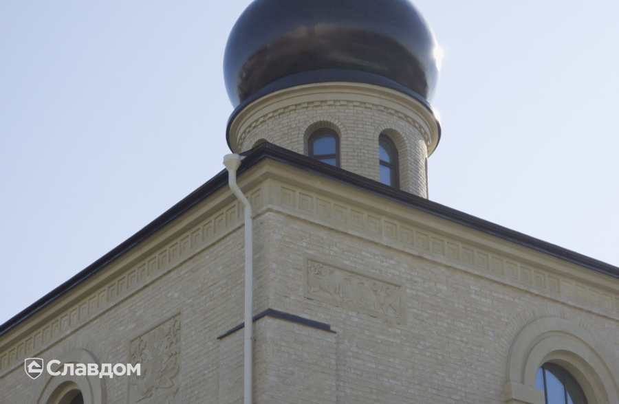 Храм Николая Чудотворца в городе Нерюнгри