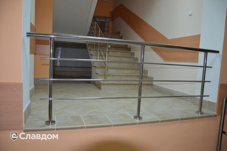 Лестница со ступенями Stroeher Euramic Cadra 520 sare 