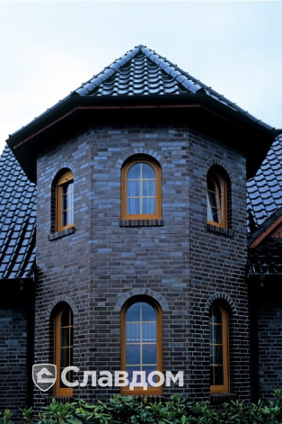 Частный дом с облицовкой кирпичом Terca KBB-f