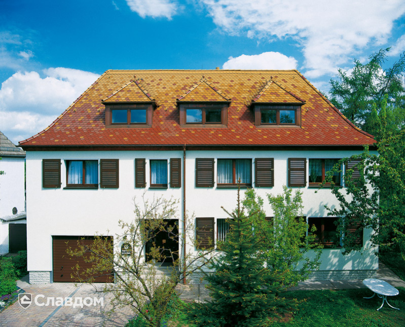 Декоративная крыша из черепицы Creaton Biber Klassik Rot Engobiert с декоративными элементами