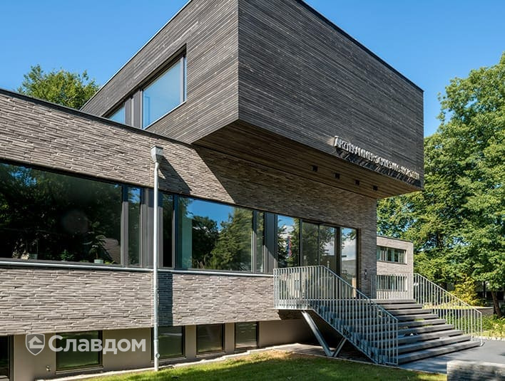 Образовательный центр в Германии с использованием кирпича Randers Tegl RT152 Ultima