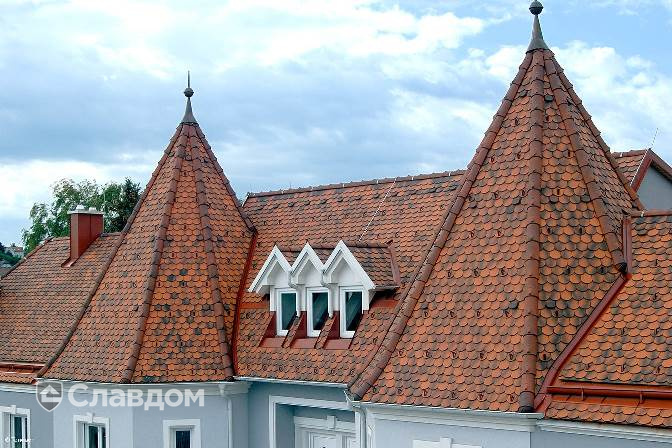 Частный объект с черепицей TONDACH Бобровка 19-антик ангоб