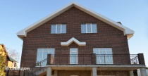 Частный дом с фасадом из кирпича Донские зори Демидовский