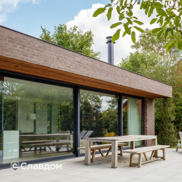 Частный дом с облицовкой кирпичом Terca Iluzo Grijs