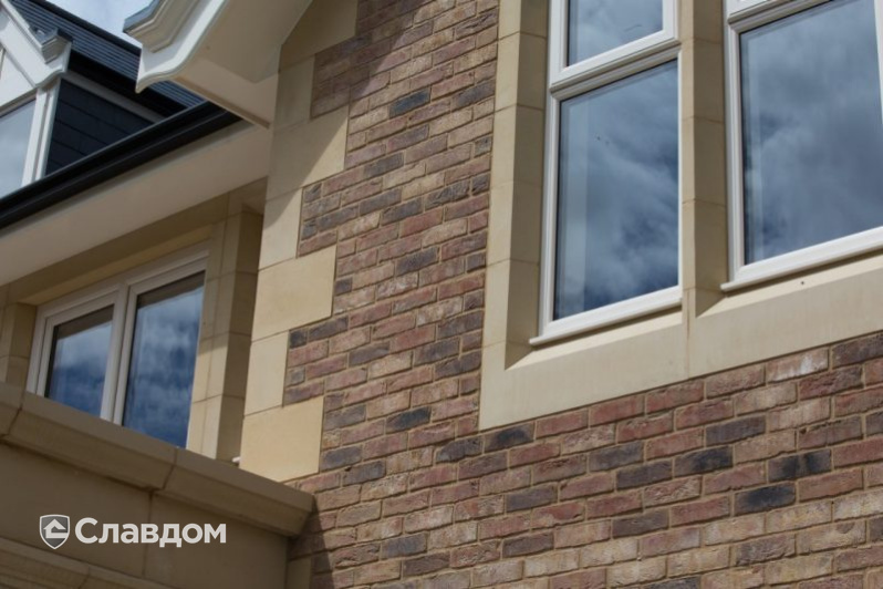 Многоквартирный дом Treetop Manor с облицовкой кирпичом Terca Kempley Antique