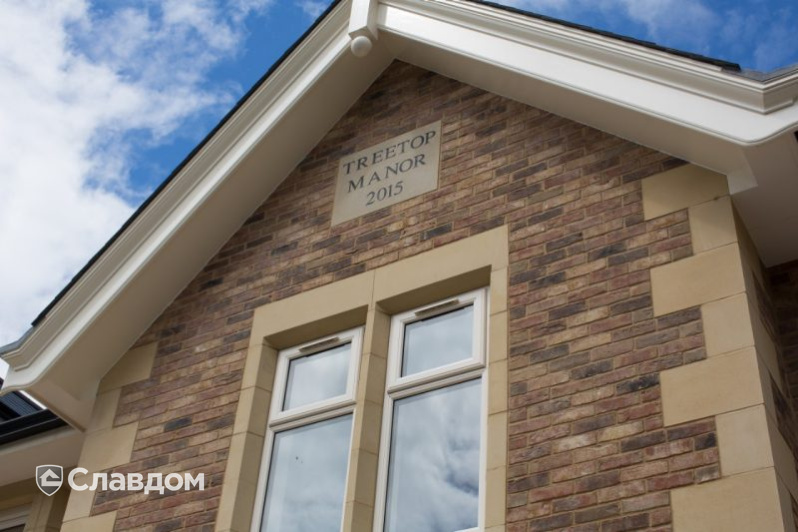 Многоквартирный дом Treetop Manor с облицовкой кирпичом Terca Kempley Antique