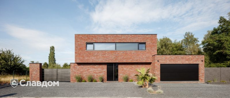 Частный дом в Сен-Гилене с облицовкой кирпичом Terca Paarsblauw