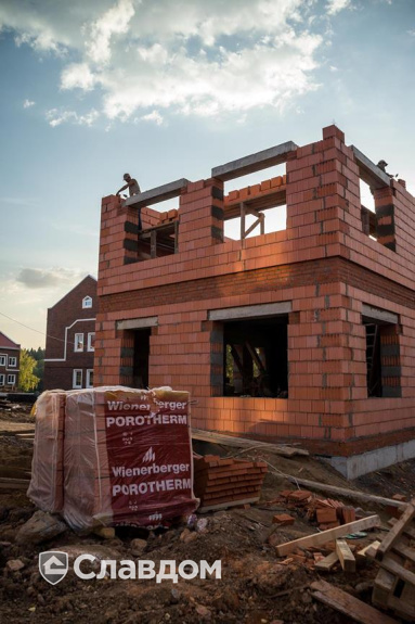 Строительство частного дома с помощью поризованных блоков Porotherm 44