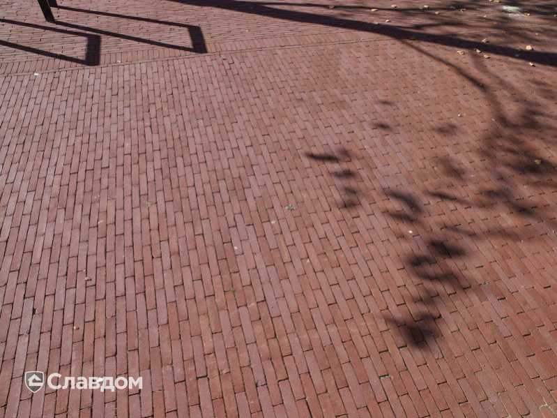 Улицы Хааксбергена с применением брусчатки Penter Paviona