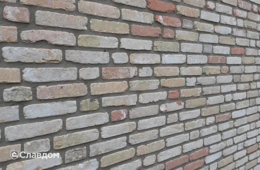 Частный дом с облицовкой кирпичом Terca Retro Gaudi