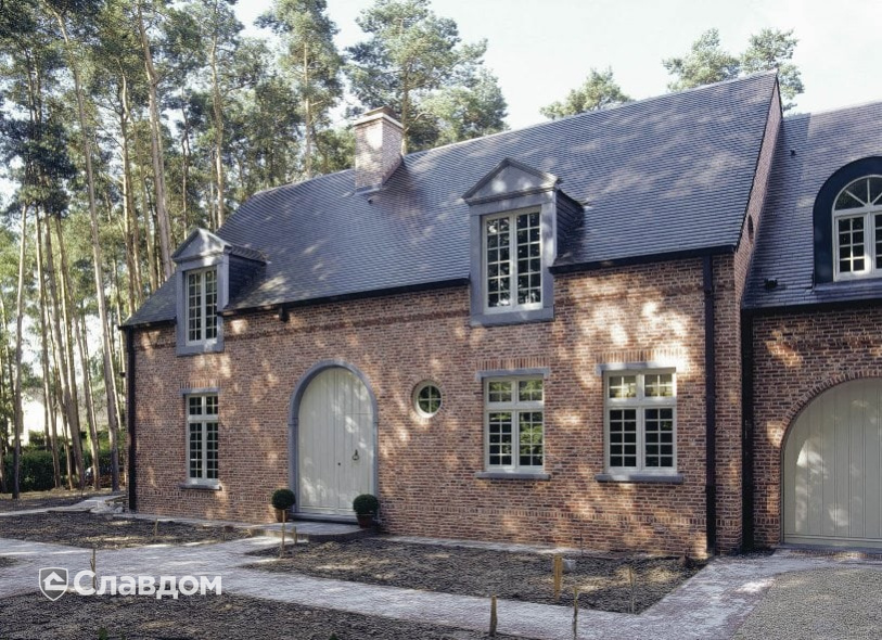 Одноэтажный частный дом с облицовкой кирпичом Terca Oud Kempish