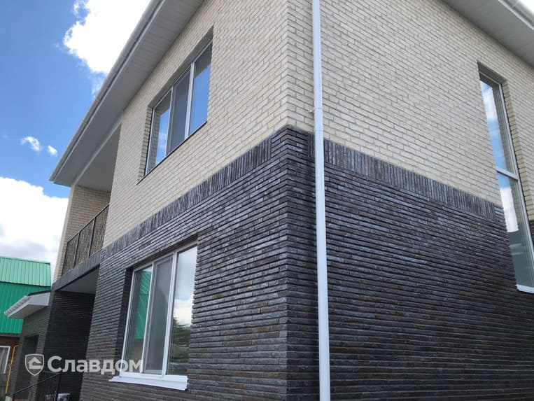 Частный дом с облицовкой из кирпича Богандинский КЗ Романов