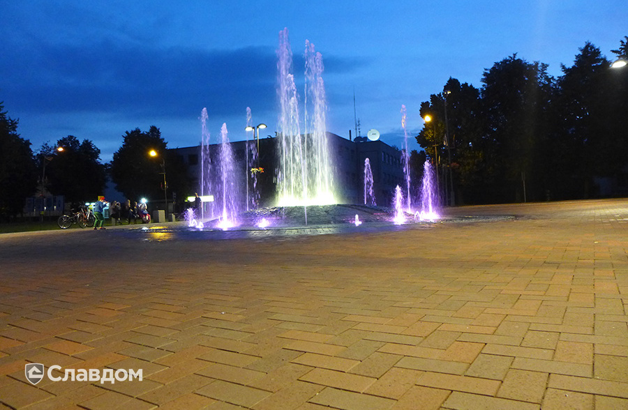 Площадь в г.Кайшядорис с применением брусчатки Penter Baltic Klinker Pavers Nuance