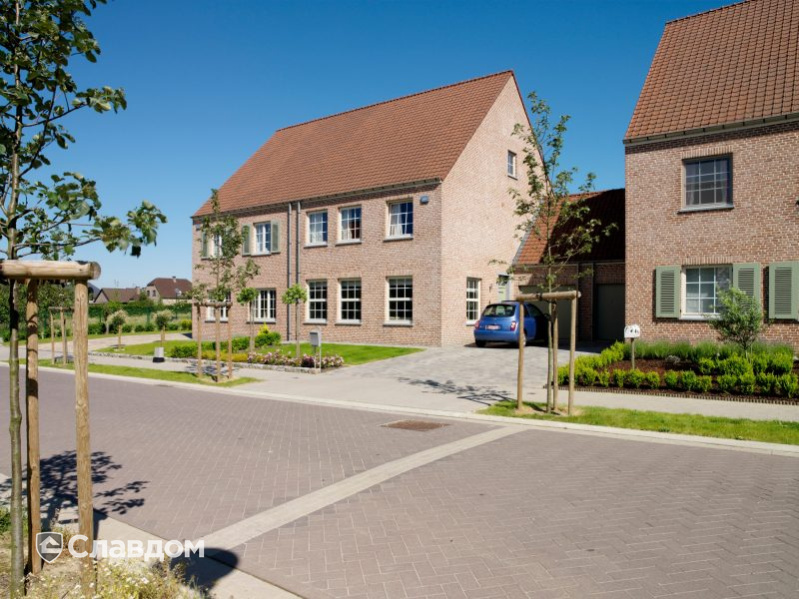 Частный дом с облицовкой кирпичом Terca Oud Malle