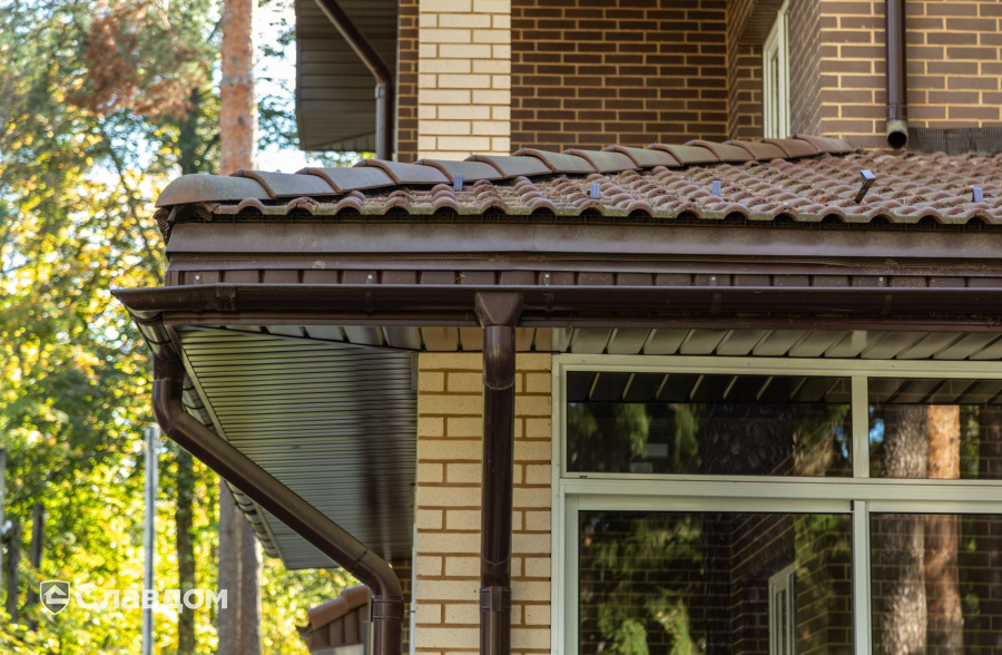 Частный дом в Ленинградской области с облицовкой кирпичом Terca 