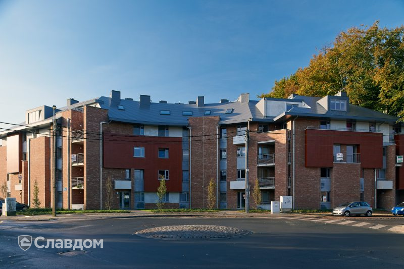 Многоквартирный жилой дом с облицовкой кирпичом Terca Oud Rieme