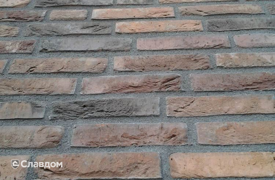 Частный дом с применением керамического кирпича ENGELS HANDFORM Salina