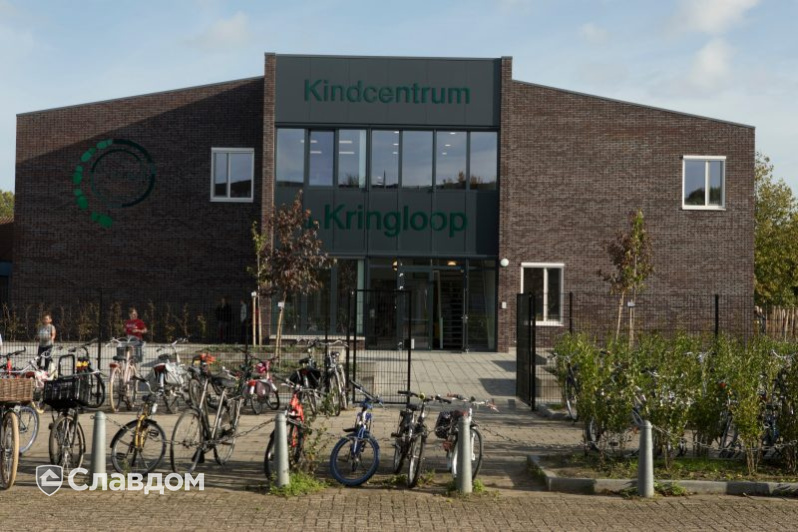 Школа de Kringloop с облицовкой кирпичом Terca Cumberland Falls