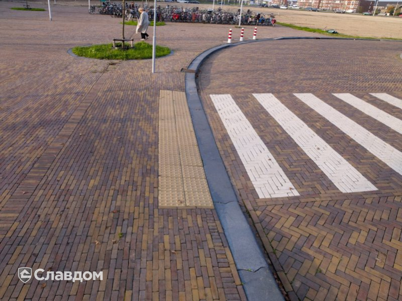 Железнодорожная станция в г. Неймеген с применением брусчатки Penter Auraton