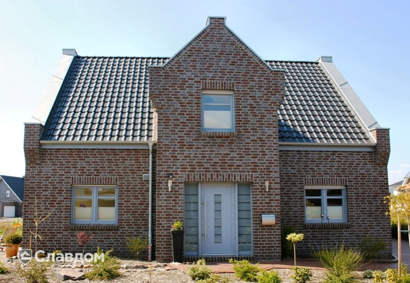 Жилой дом с облицовкой кирпичом Terca RBB